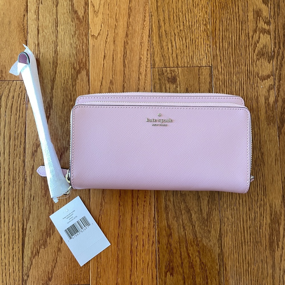 Payton Large Carry All Kate Spade Wristlet in Quartz Pink